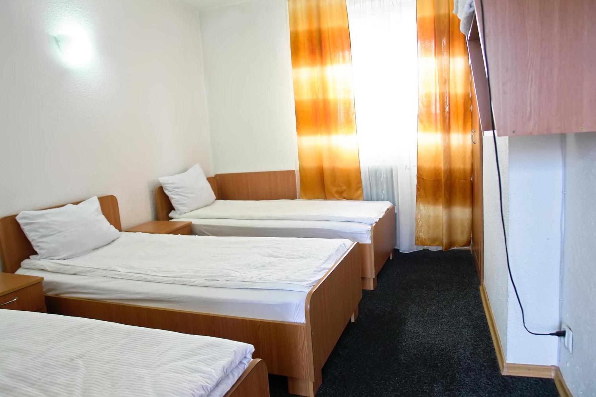 Motel Dacia Sebes  Room photo